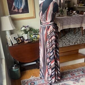 Olivaceous Maxi Dress, Multi colored sheer v-neck. Small